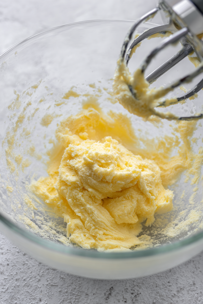 Cranberry Pistachio Shortbread Cookies