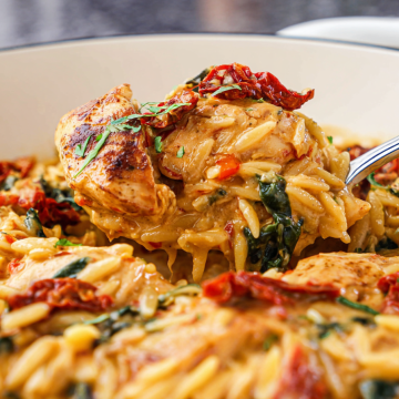 Creamy Sun-Dried Tomato Chicken Orzo