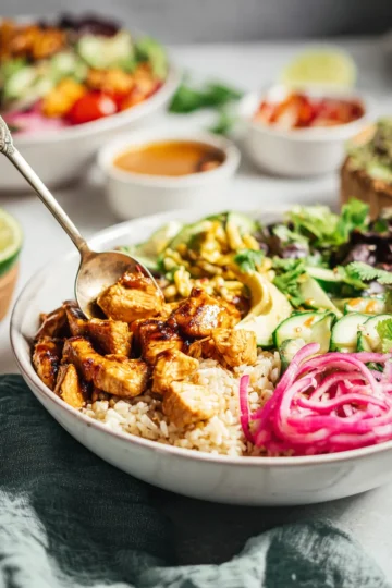 Honey Chipotle Chicken Bowls