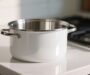 How to Remove Stains From an Enamel Pot: Step-by-Step